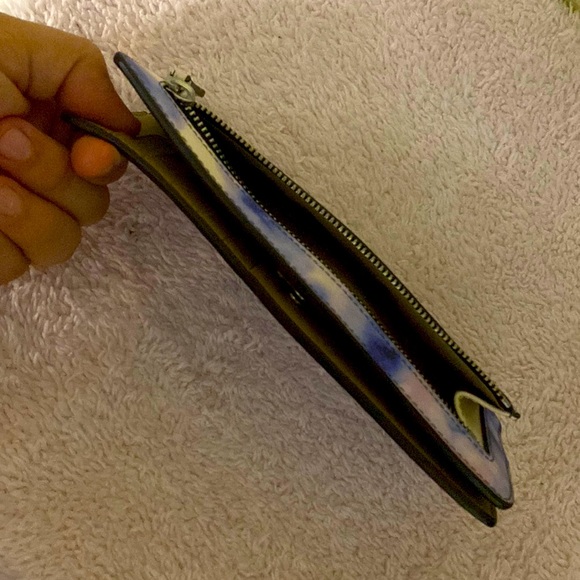 Small blue tie dye Coach Bo-fold Wallet - Picture 4 of 4